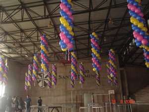 $300.00 cada caramelo colgado